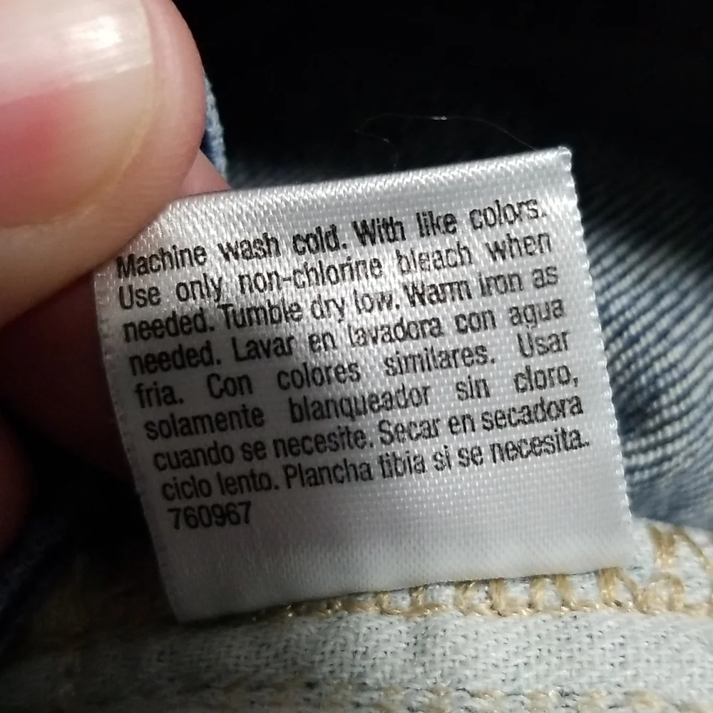 A.N.A Shorts Capris or Ankle Pants - Picture 12 of 16